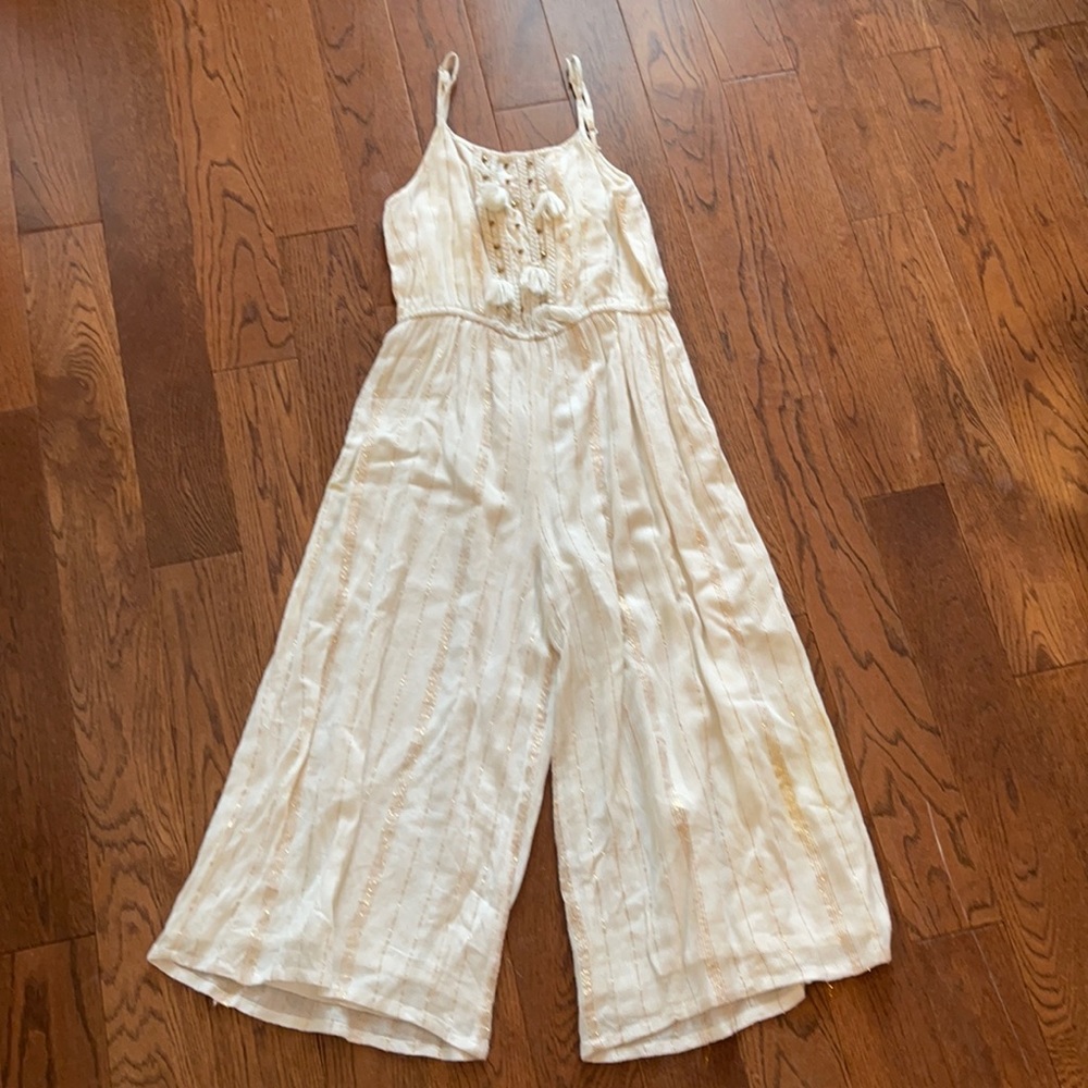Beautiful jump suit for 8-10 years older